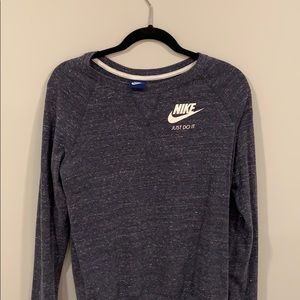 Long sleeve Nike shirt in great condition